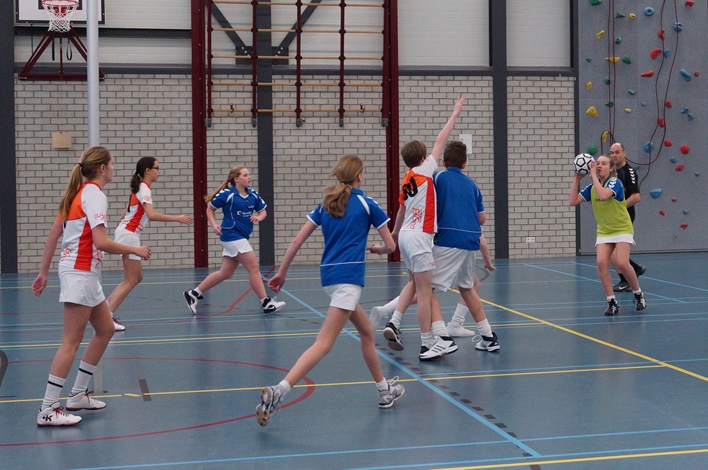 Korfbal C2 - 8 februari -003.jpg